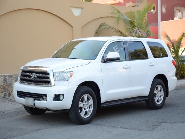 2013 تويوتا سكويا