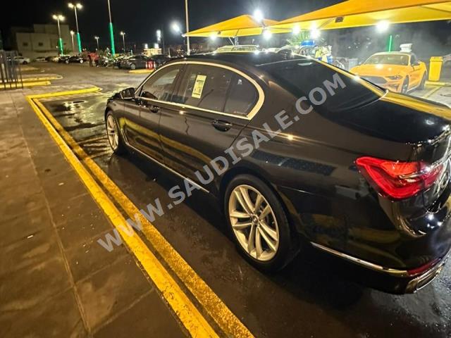 2018 بي ام دبليو الفئة السابعة 740 إل أي