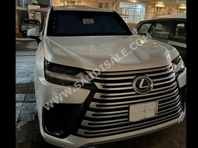 2023 لكزس إل إكس 600 في أي بي