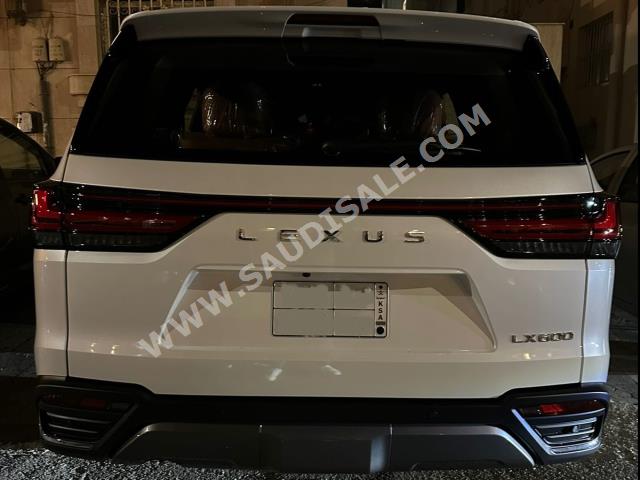 2023 لكزس إل إكس 600 في أي بي
