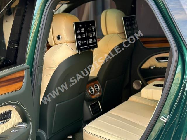 2022 بنتلي بنتايجا سبيد