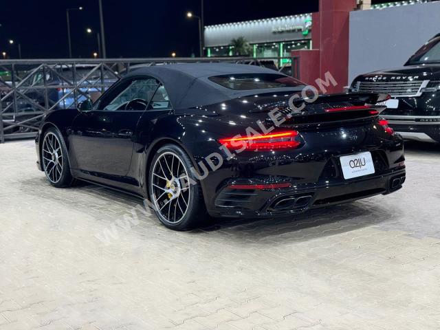 2017 Porsche 911 Turbo S