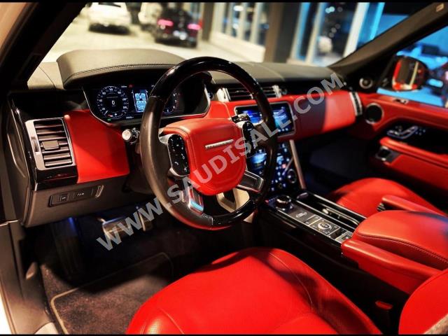 2018 لاند روفر رينج روفر فوج اس اي