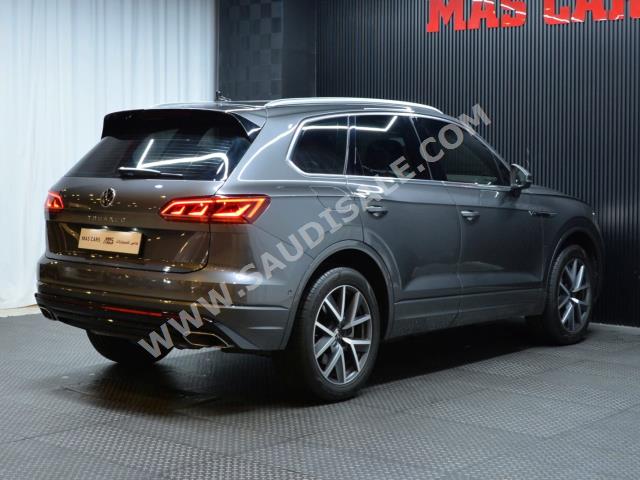 2023 فولكس واجن طوارق أر - لاين