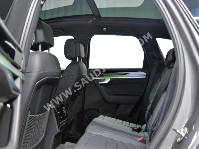 2023 فولكس واجن طوارق أر - لاين