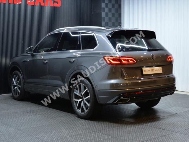 2023 فولكس واجن طوارق أر - لاين