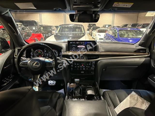 2020 لكزس إل إكس 570 اس