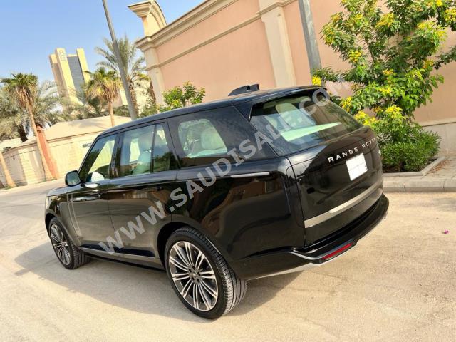 2023 لاند روفر رينج روفر فوج اس اي