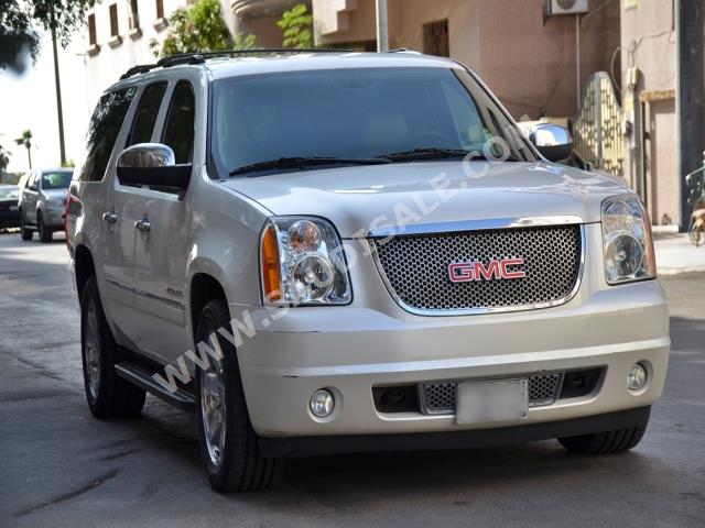 2011 GMC Yukon SLT