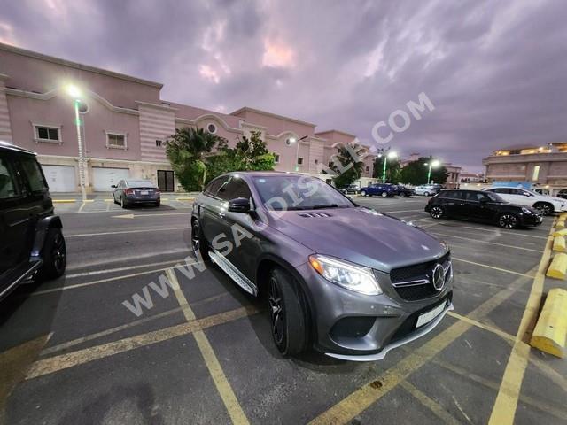 2017 مرسيدس - بنز جي إل إي 43 أي إم جي