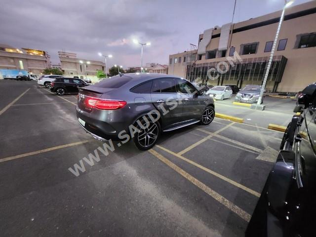 2017 مرسيدس - بنز جي إل إي 43 أي إم جي