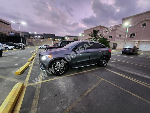 2017 مرسيدس - بنز جي إل إي 43 أي إم جي