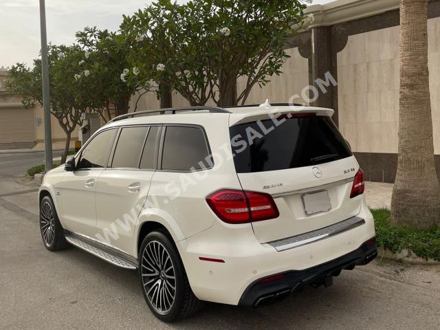 2019 مرسيدس - بنز جي إل إس 63 أي إم جي