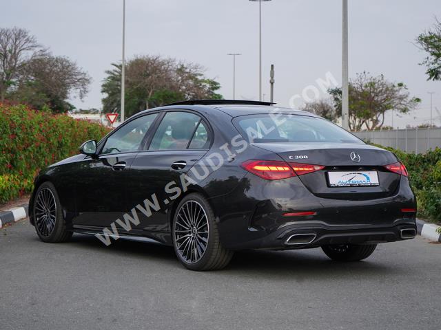 2023 مرسيدس - بنز سي 300