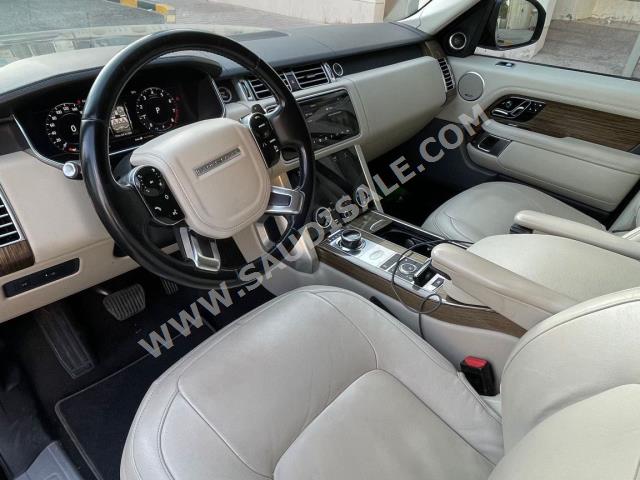 2018 لاند روفر رينج روفر اتش اس اي