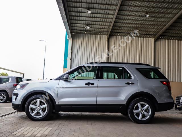 2018 فورد اكسبلورر اكس ال تي