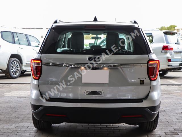 2018 فورد اكسبلورر اكس ال تي