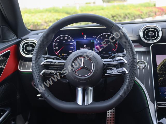 2023 مرسيدس - بنز سي 300