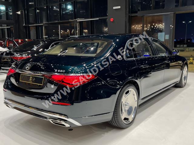 2022 مرسيدس - بنز إس 680 مايباخ