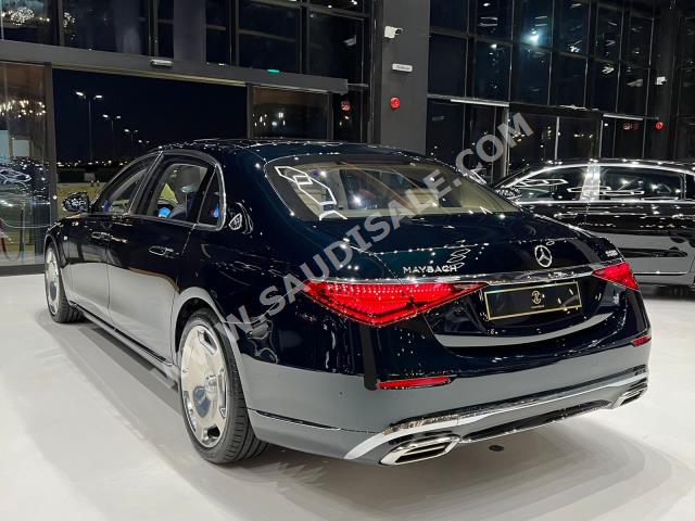 2022 مرسيدس - بنز إس 680 مايباخ