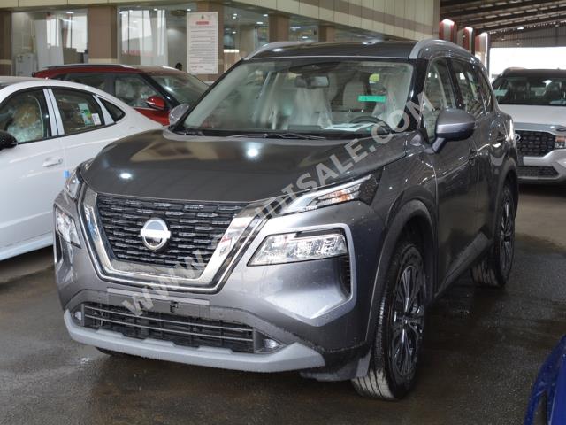 2023 نيسان اكس - ترايل