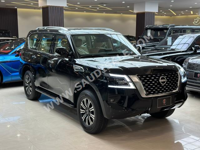 2023 Nissan Patrol SE2