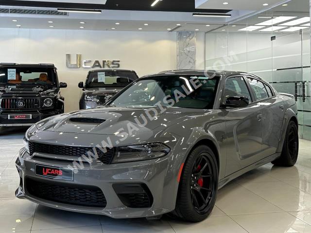 2023 دودج تشارجر اس ار تي