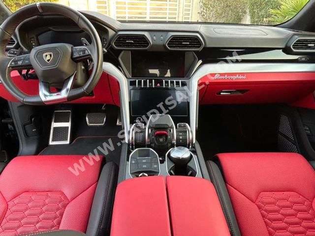 2019 لمبرجيني اوروس