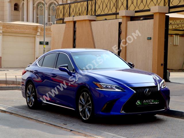 2021 لكزس إي إس 350 اف سبورت