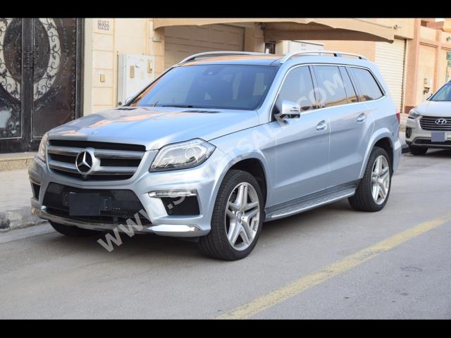 2016 مرسيدس - بنز جي إل 500 أي إم جي