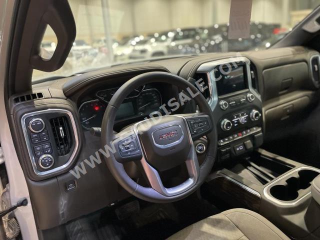 2022 GMC Sierra