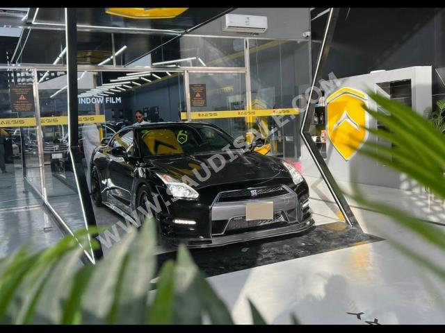 2012 Nissan GT-R Nismo