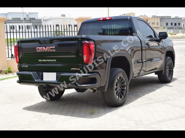 2021 جي ام سي سييرا اي تي 4