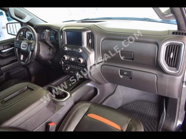 2021 جي ام سي سييرا اي تي 4