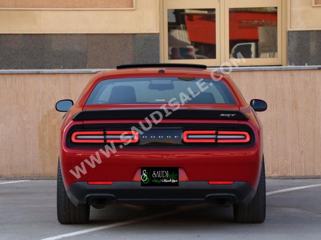 2016 Dodge Challenger SRT Hellcat