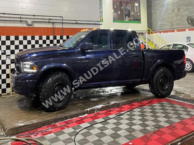 2012 دودج رام