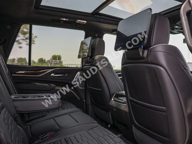 2023 كاديلاك اسكاليد بريميوم