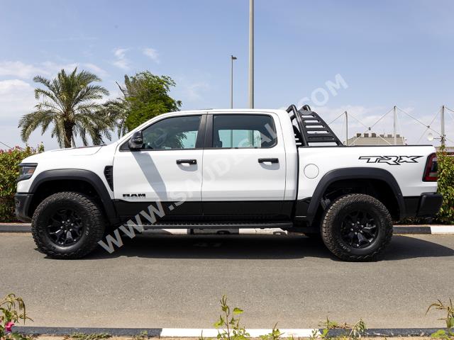 2023 دودج رام تي ار اكس