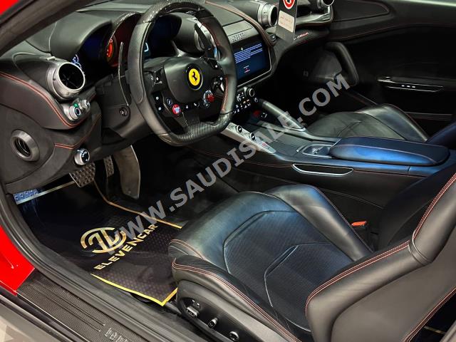 2017 فيراري جي تي سي 4 لوسو