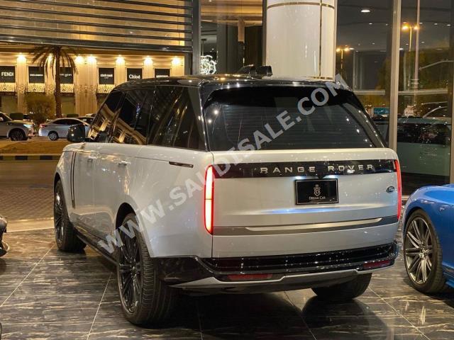 2023 لاند روفر رينج روفر فوج اس اي