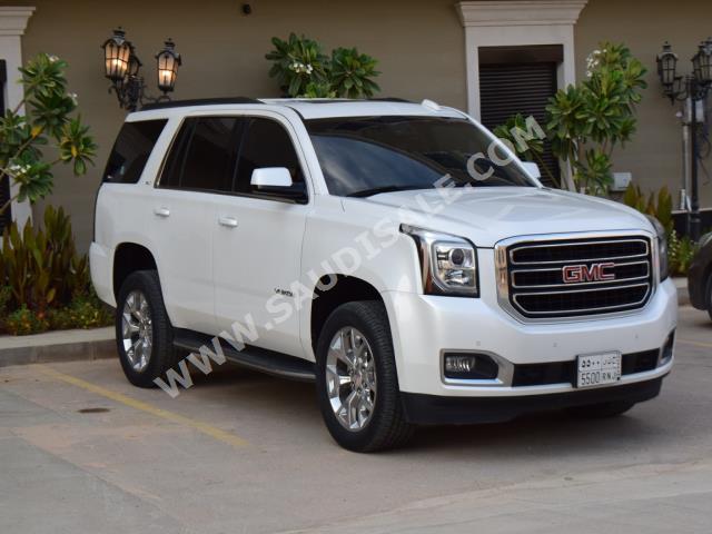 2016 GMC Yukon SLT