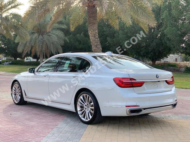 2019 بي ام دبليو الفئة السابعة 730 إل أي