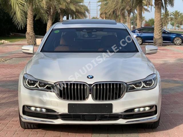 2019 بي ام دبليو الفئة السابعة 730 إل أي