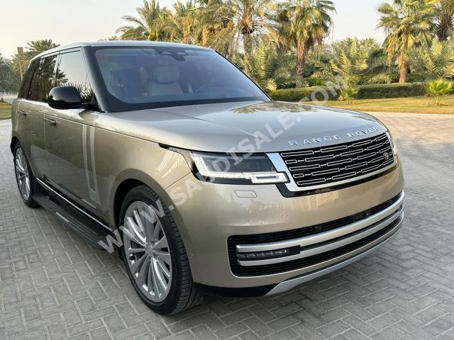 2022 لاند روفر رينج روفر فيرست اديشن