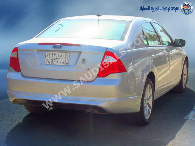 2010 فورد فيوجن