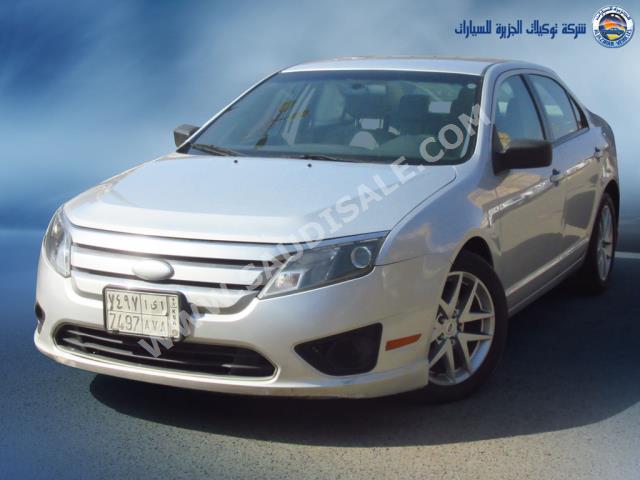 2010 فورد فيوجن