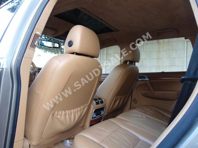 2005 Porsche Cayenne Magnum