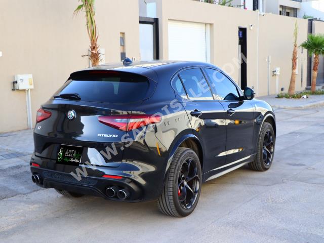 2018 الفا روميو ستيلفيو