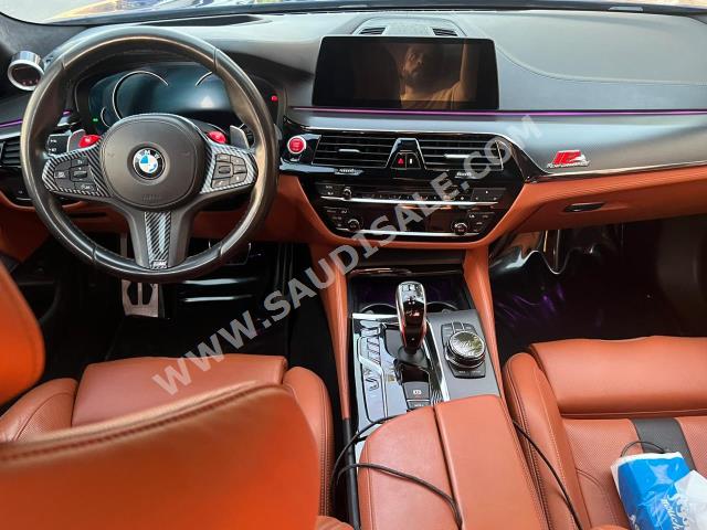 2020 بي ام دبليو الفئة ام إم 5 كومبيتيشن