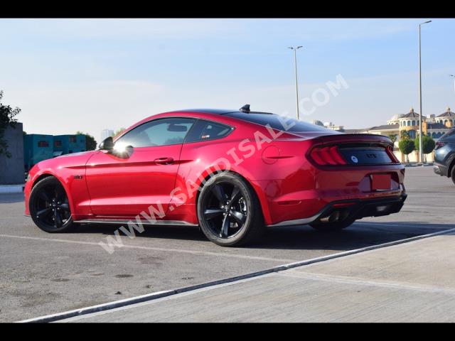 2021 فورد موستانغ جي تي